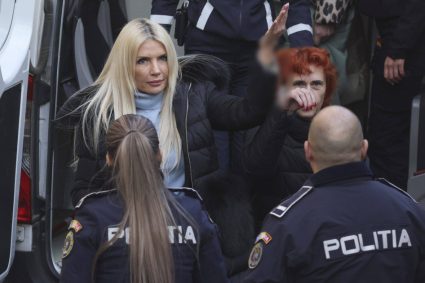 Sotii Vicol Ciorba au cheltuit 5 milioane de euro pe masini de lux si 1 5 milioane de euro pe zboruri private raport DIICOT