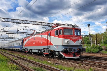 21 de controlori de tren CFR sub control judiciar