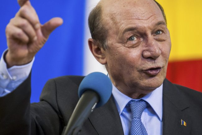 Basescu despre anchetarea lui Calin Georgescu Tardiva si dezonoranta pentru contrainformatii