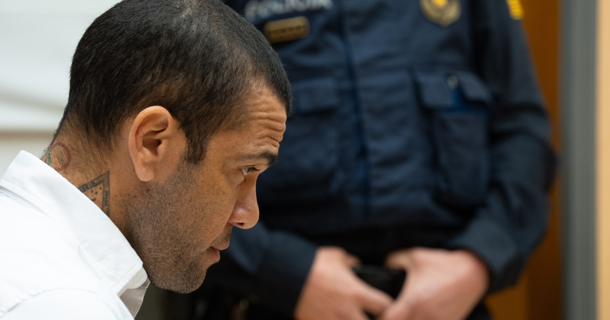 Justitia spaniola anuleaza condamnarea lui Dani Alves pentru viol