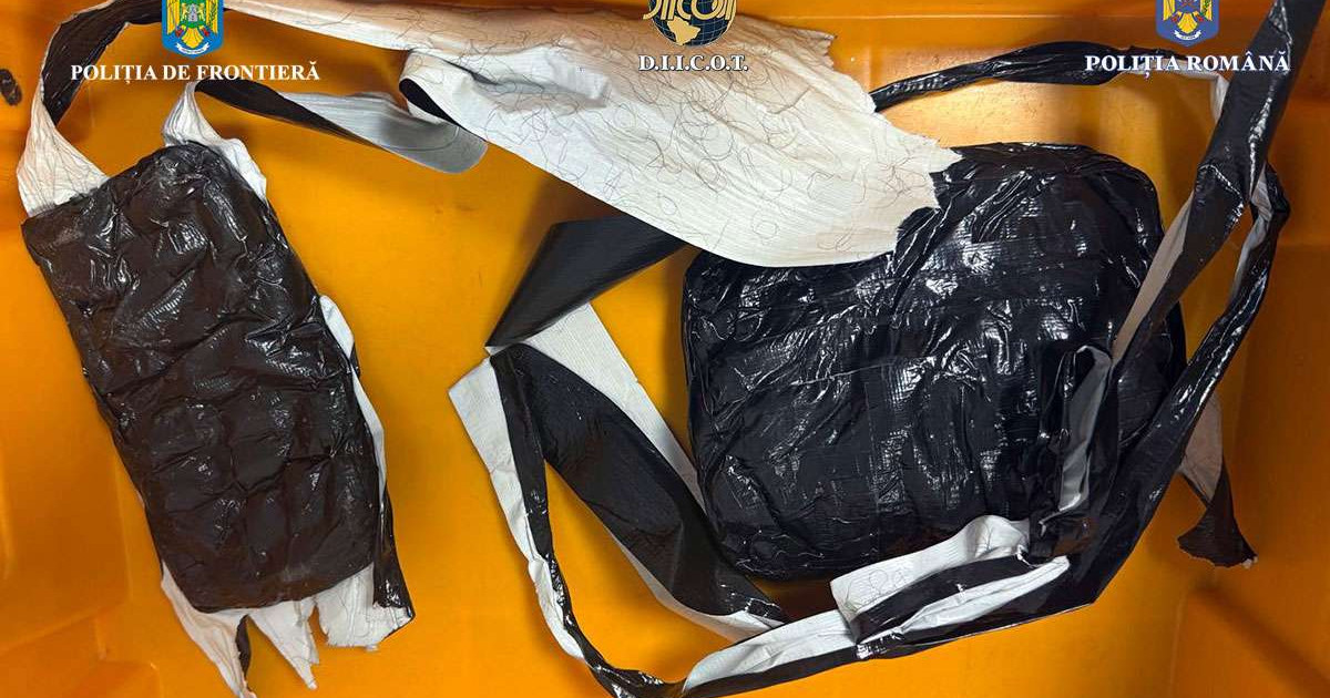 Un brazilian prins pe Otopeni cu droguri lipite si ascunse
