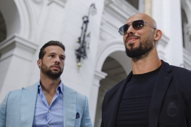 Fratii Tate chemati la DIICOT pentru control judiciar