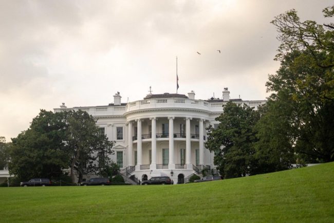 Administratia Trump planuieste sa trimita acasa 200000 de ucraineni