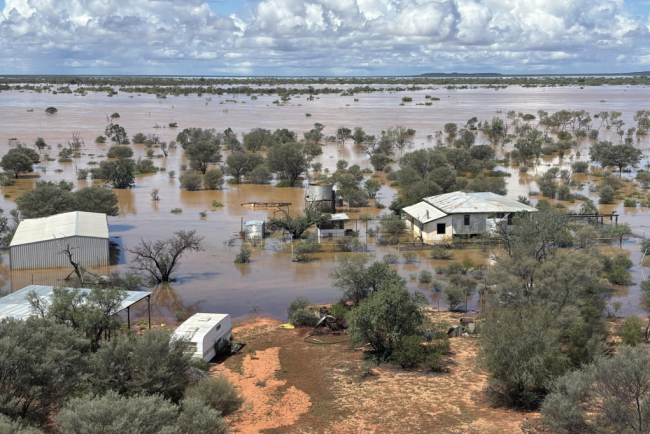 Bilanul inundatiilor din Australia a ajuns la cinci decadai