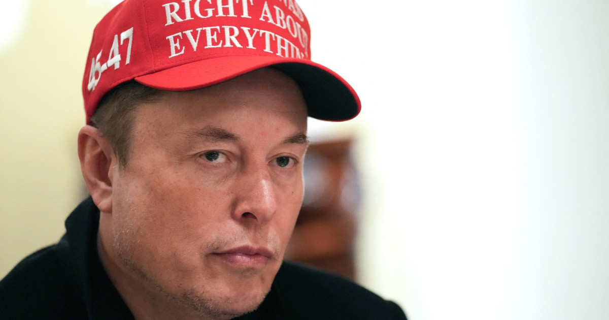 Musk anunta ca va conduce Tesla urmatorii cinci ani