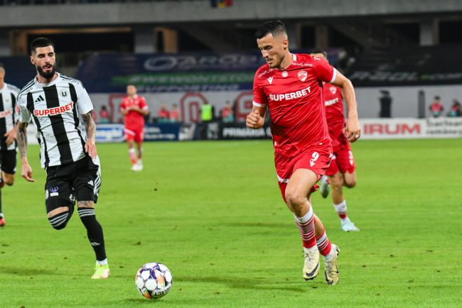 Selmani isi ia ramas bun de la Dinamo