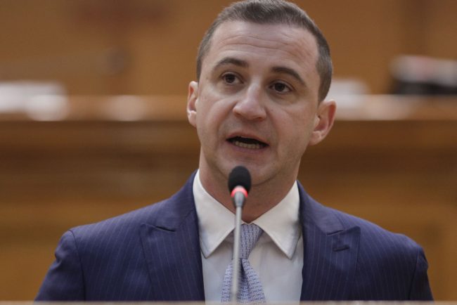 Simoni Negocierile cu PSD trebuie sa inceapa cu o propunere de premier
