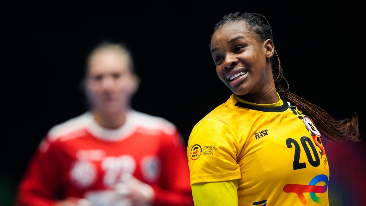 Transfer de marca in handbalul romanesc Stelvia Pascoal la Rapid