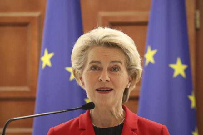Uniunea Europena aproba fond de 150 miliarde euro pentru aparare