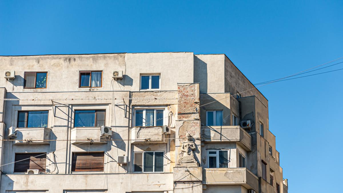 Bucurestenii evacuati primesc ajutoare pentru chirie