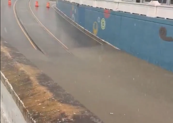 Inundatii in SUA 10 decese in Texas