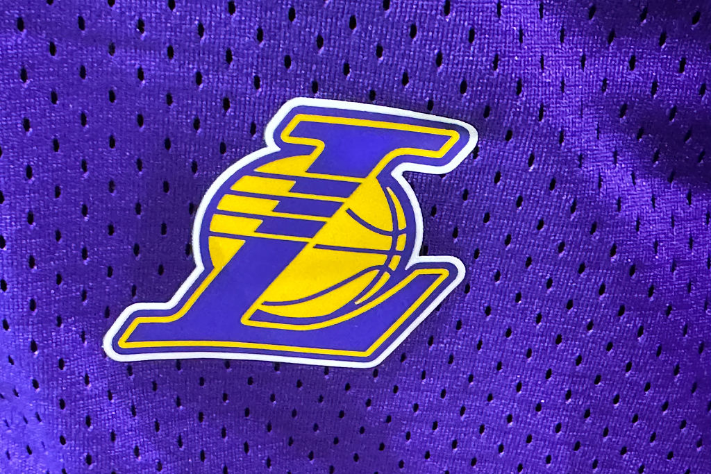 LA Lakers vndut pentru o sum imens Mark Walter devine noul proprietar al francizei legendare