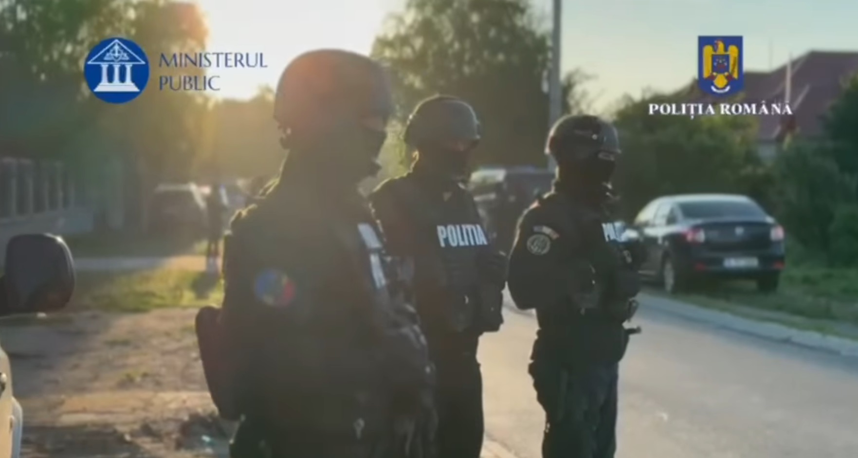 Perchezitii in Capitala Arme si mii de cartuse gazite