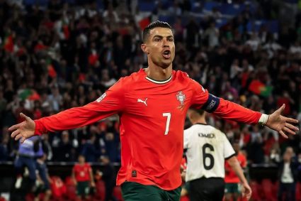 Portugalia a invins Germania si ajunge in finala