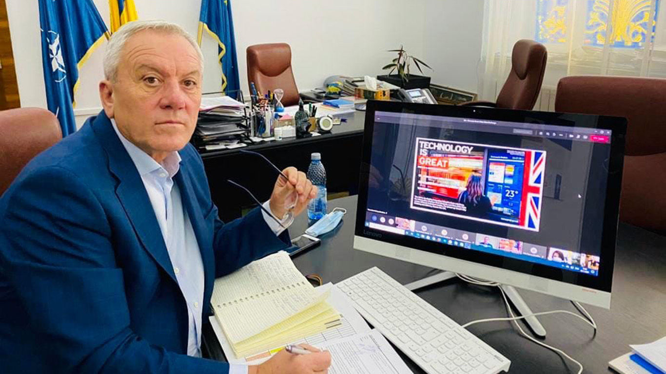 Primarul spune STOP investitiilor in fotbal Gloria Buzau aproape de colaps fara sprijin bugetar