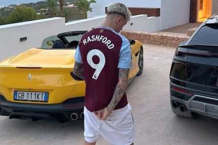 Ruptura totala Garnacho sfideaza Manchester United in tricoul rivalei