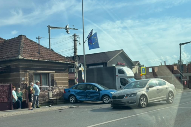 Trafic de cosmar in Floresti dupa accident