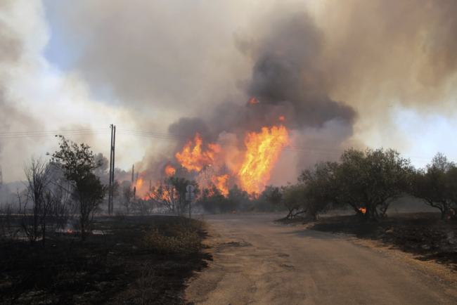 Atentionare pentru romani risc de incendii in Franta