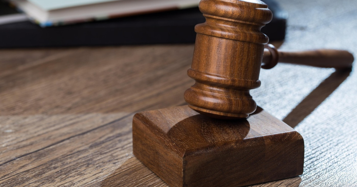 Avocat din Alba condamnat la 5 ani si 9 luni