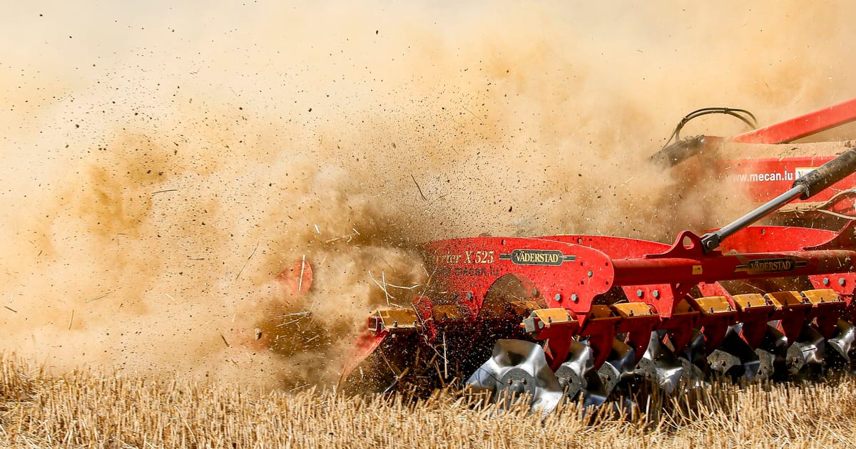 Bruxelles reduce bugetul agricol al UE fermierii protesteaza