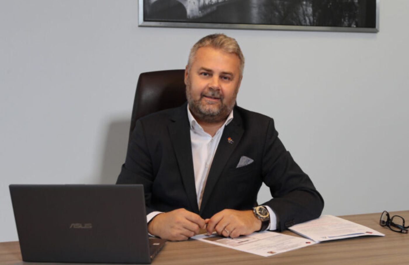 Bugetarul care a renuntat la 40000 de lei vorbeste