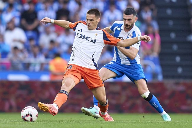 Daniel Paraschiv semneaza cu o echipa din liga a doua