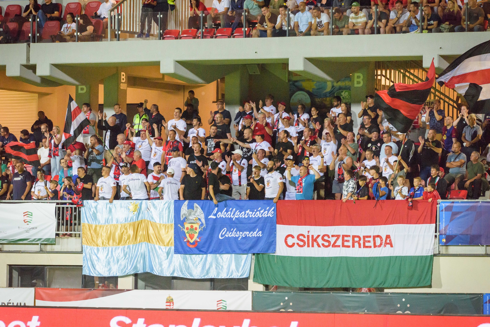 Debut cu ecou international Csikszereda laudata in Ungaria dar avertizata de critici