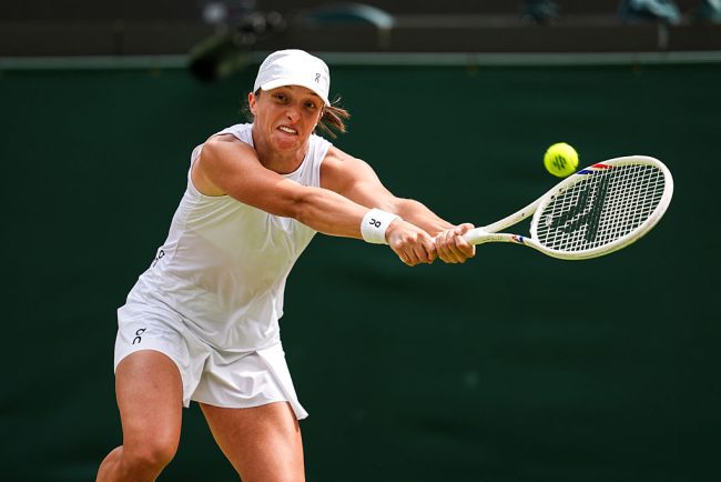 Iga Swiatek face istorie la Wimbledon In semifinale pentru prima data