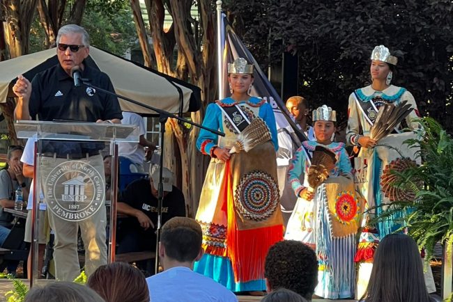 Lumbee tribali din Carolina de Nord considera ca politica blocheaza recunoasterea