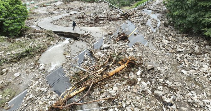 Ploile torentiale lovesc Coreea de Sud patru morti