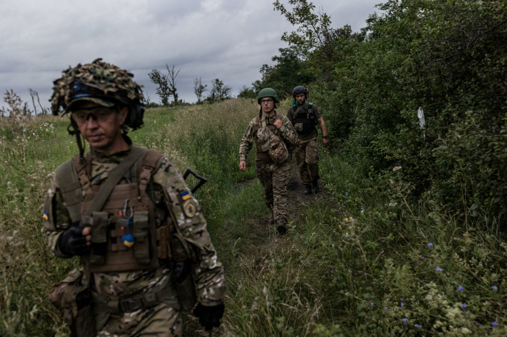 Razboiul din Ucraina ziua 1235 Zelenski reia ajutoarele militare