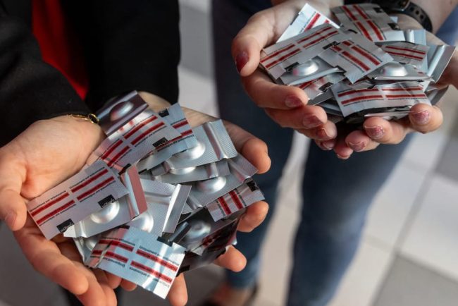 Franta si UE cerute sa previna distrugerea contraceptivelor USAID