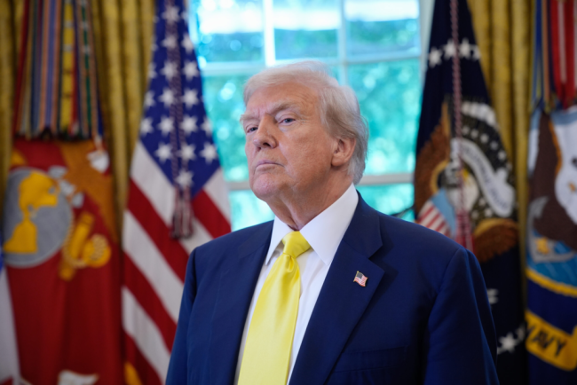 Trump planuiesc discutii cu Putin dupa intalnirea cu Zelenski