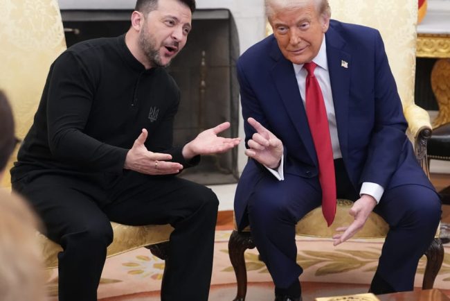 Zelenskyy va purta un costum militar la summit