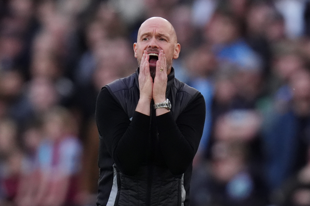 Antrenorul Erik ten Hag a fost concediat