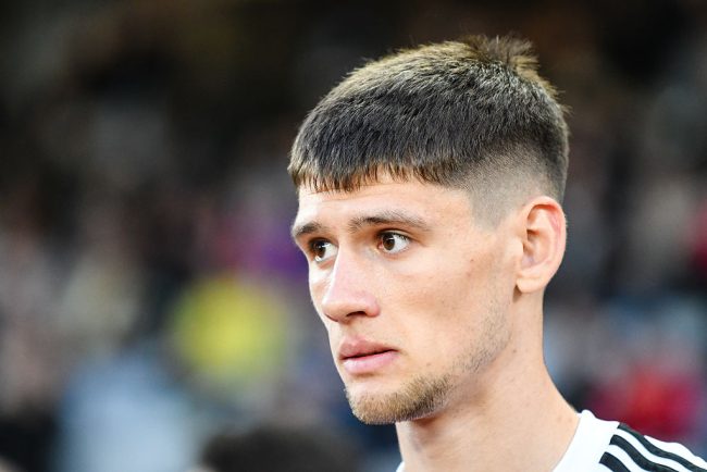 Dinamo Kiev ii ofera incredere lui Vladislav Blanuta