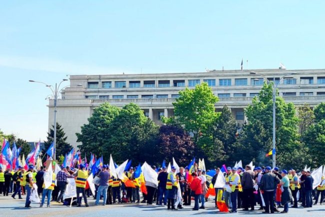 Functioarii publici protesteaza luni la Bucuresti