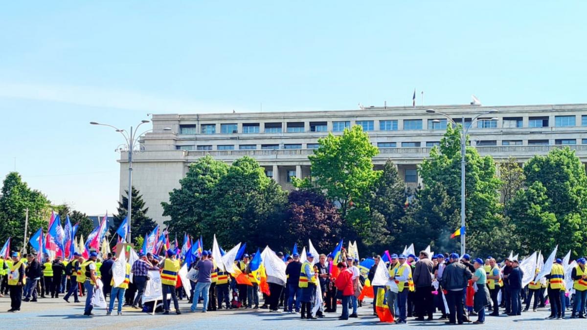 Functioarii publici protesteaza luni la Bucuresti