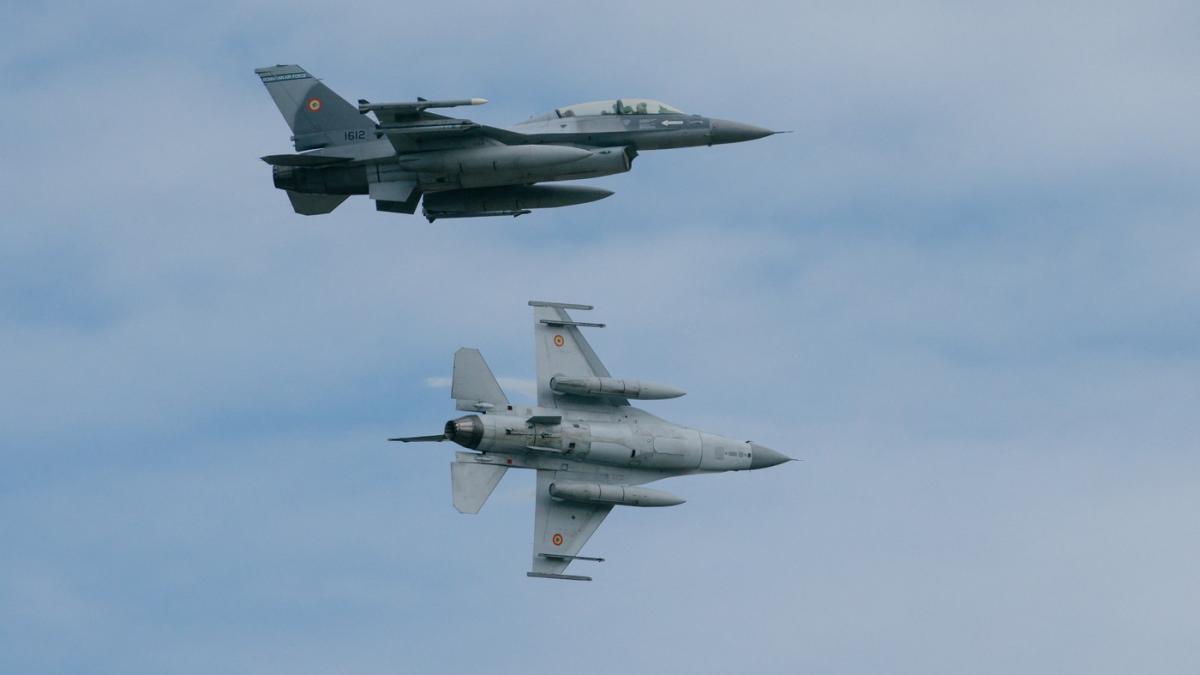 Ionuts Mosteanu Pilotii romani F 16 puteau distruge drone rusa