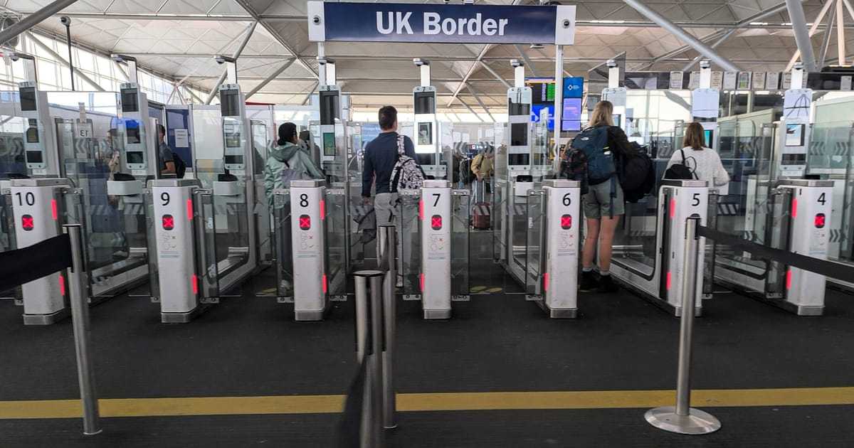 Marea Britanie vrea sa atarga talente afectate de viza Trump