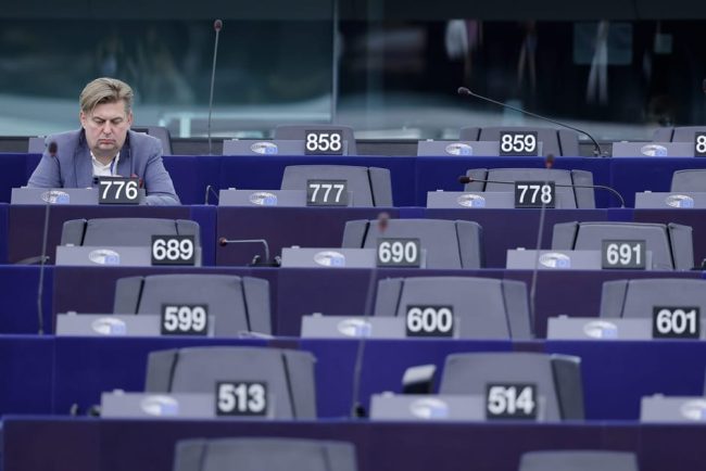 Parlamentul german revoc imunitatea fostului eurodeputat extremist