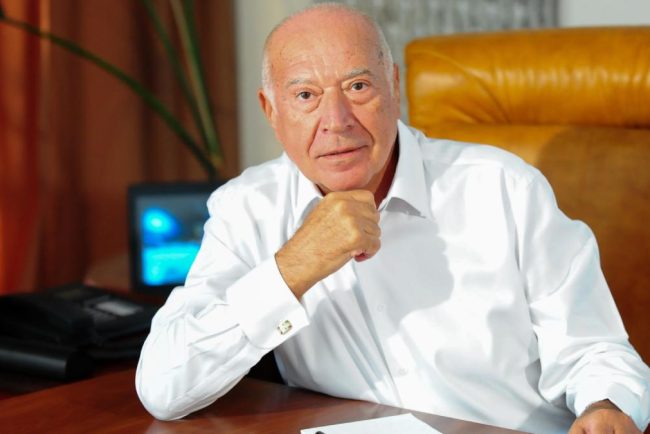 Profesorul Dan Voiculescu sprijina FDVDR pentru concurs national
