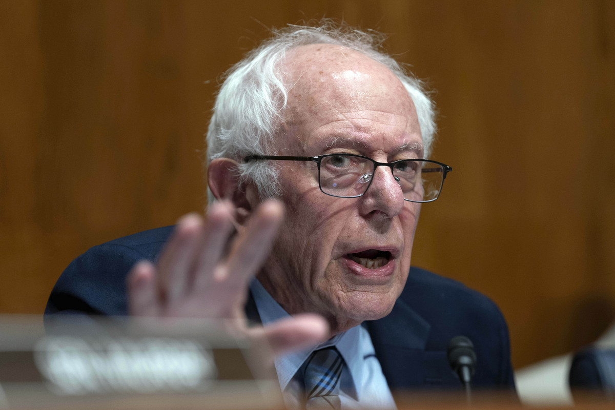 Sanders numeste razboiul din Gaza genocid prima data