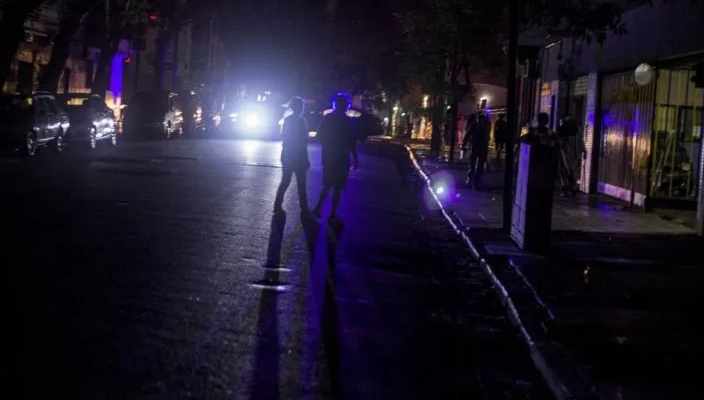 Scandal pe Calea Baciului Locuitorii reclama iluminatul public