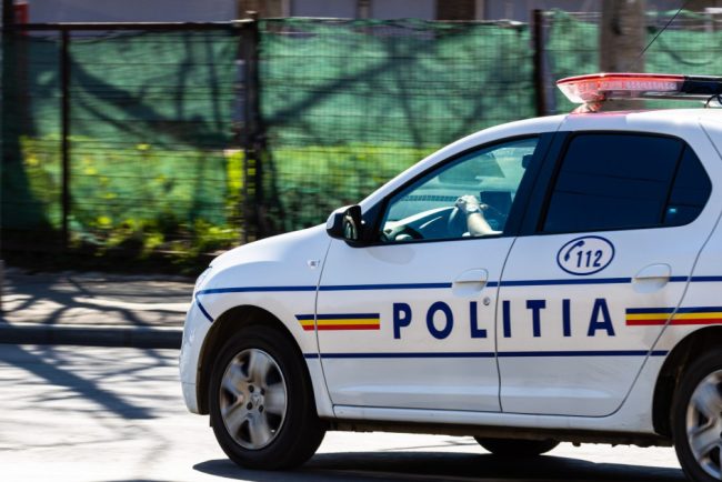 Barbatul din Dolj care a furat o masina de politie arestat
