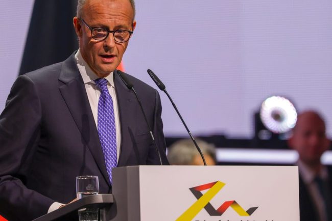 Democratiile Europei sunt in pericol avertizeaza Merz si Macron