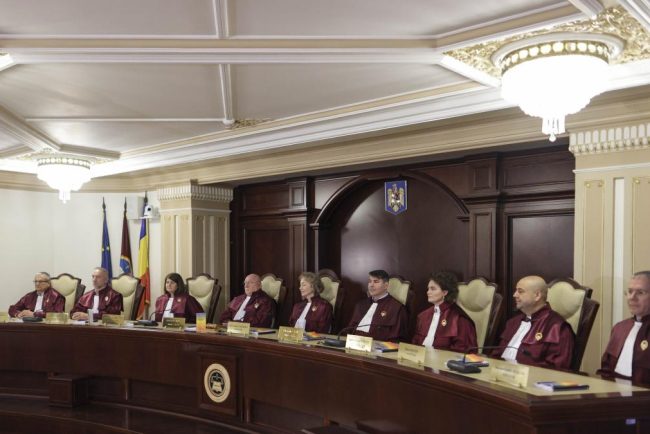Judecatorii CCR au respins legea pensiilor speciale
