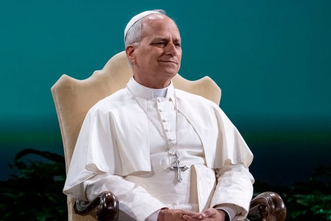 Papa Leon critica scepticii climatici dupa declaratiile lui Trump