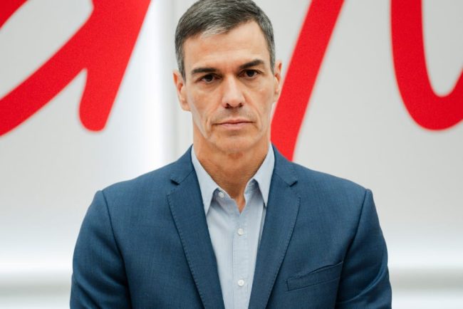 Separatistii catalani se despart de socialisti afectand PM Sanchez