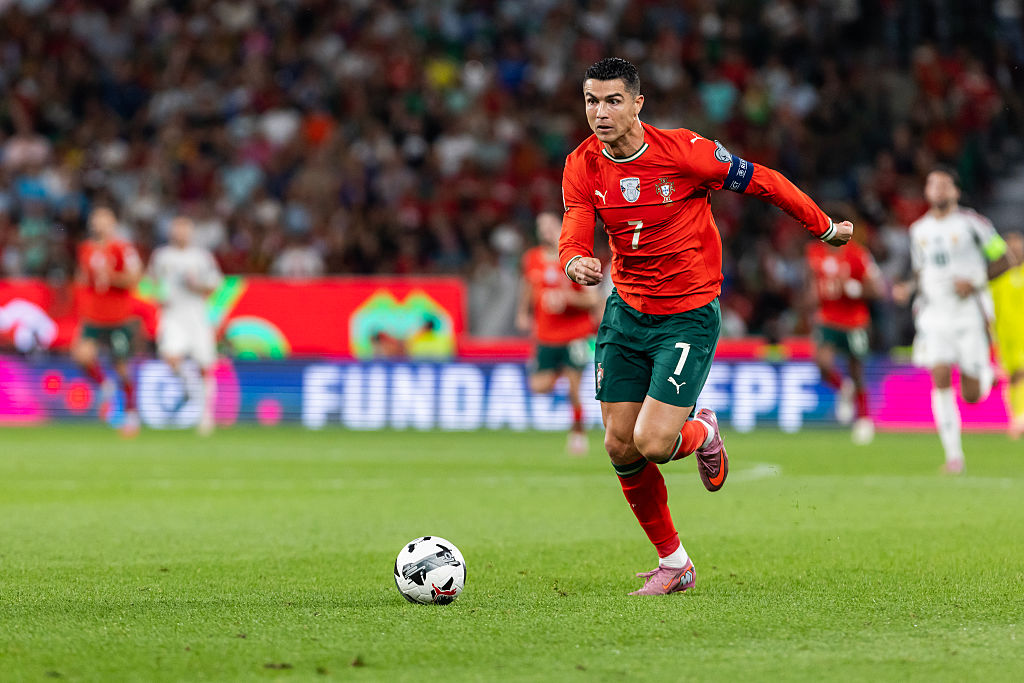 FIFA a decis internetul a explodat Ronaldo OUT